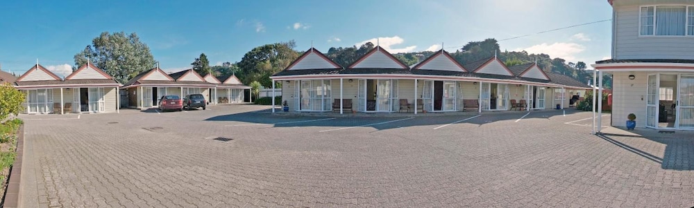 Settlers Motor Lodge photo5