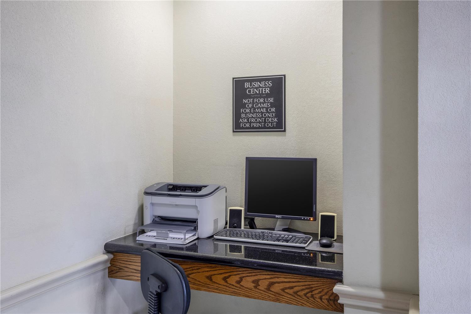 Best Western Limestone Inn & Suites 12/13