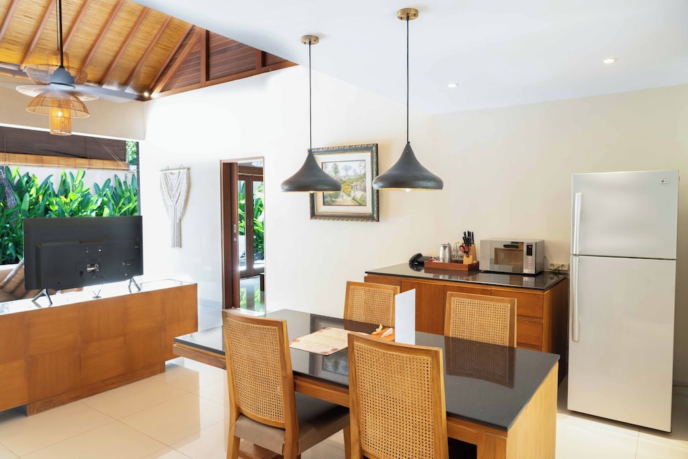 Lasanti Villas Spa Seminyak 87/103
