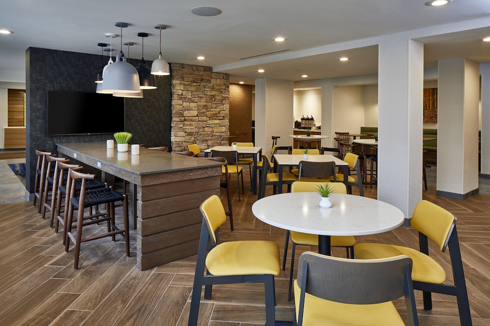 Fairfield Inn & Suites Albany Airport 31/41