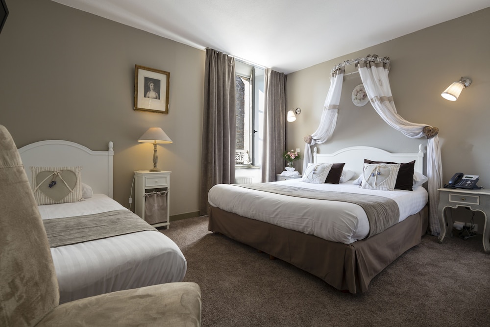 HOTEL ARVOR 8/36