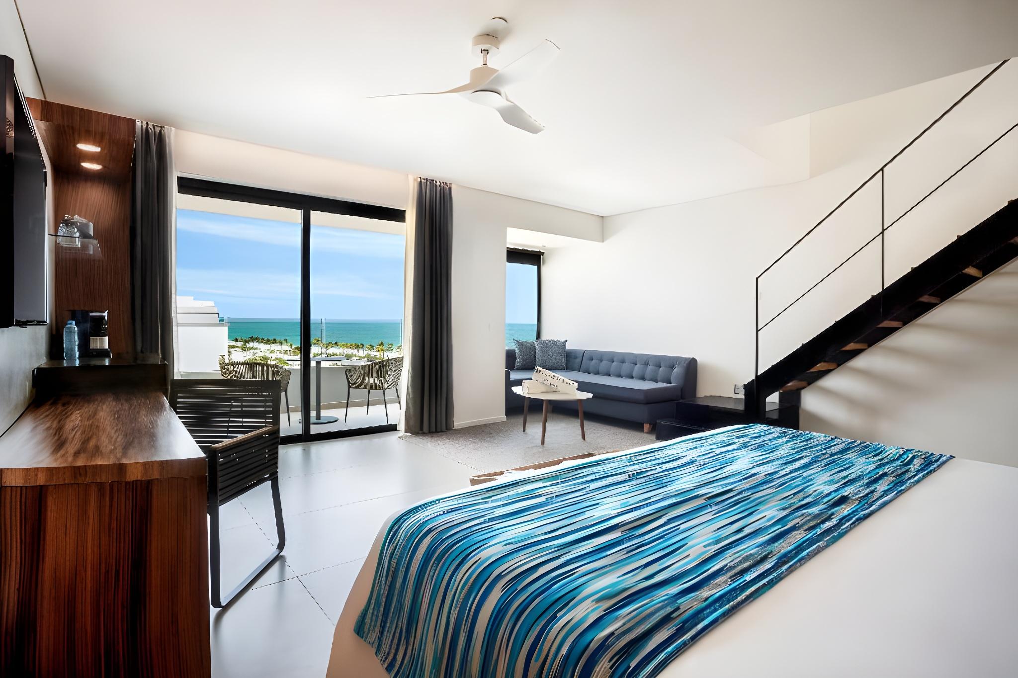 Roof Top, Suite, Sky View, Outdoor Jetted Tub