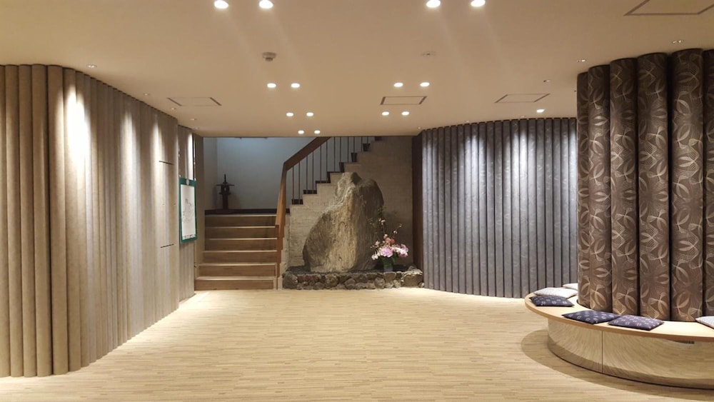 Takao Kanko Hotel 8/50
