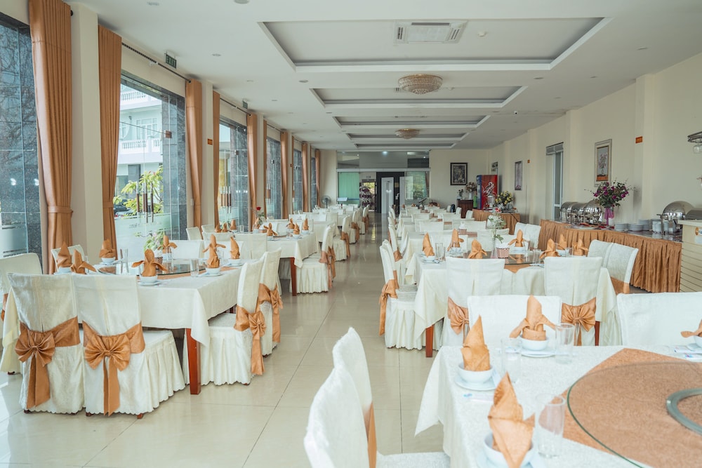 Hung Long Harbour Hotel 41/58