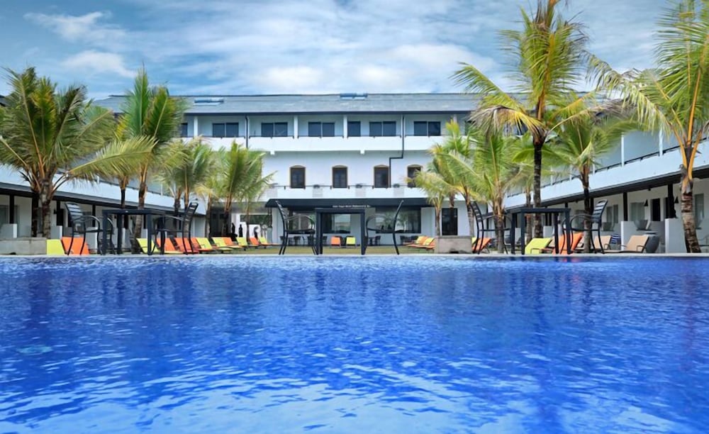 Coco Royal Beach Kalutara 15/25