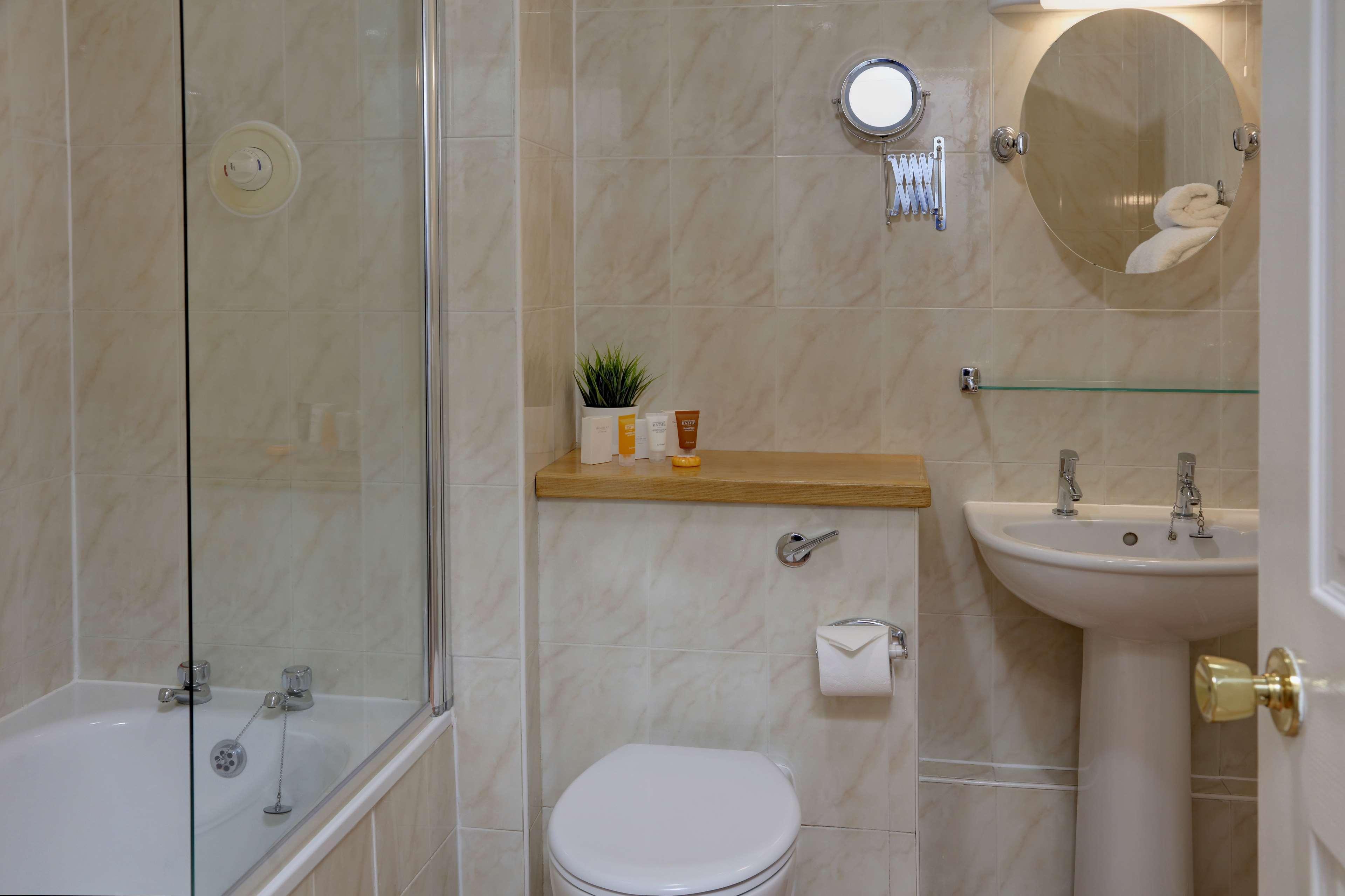 Room, Double Bed, Best Western Plus Kenwick Park Hotel 4/4