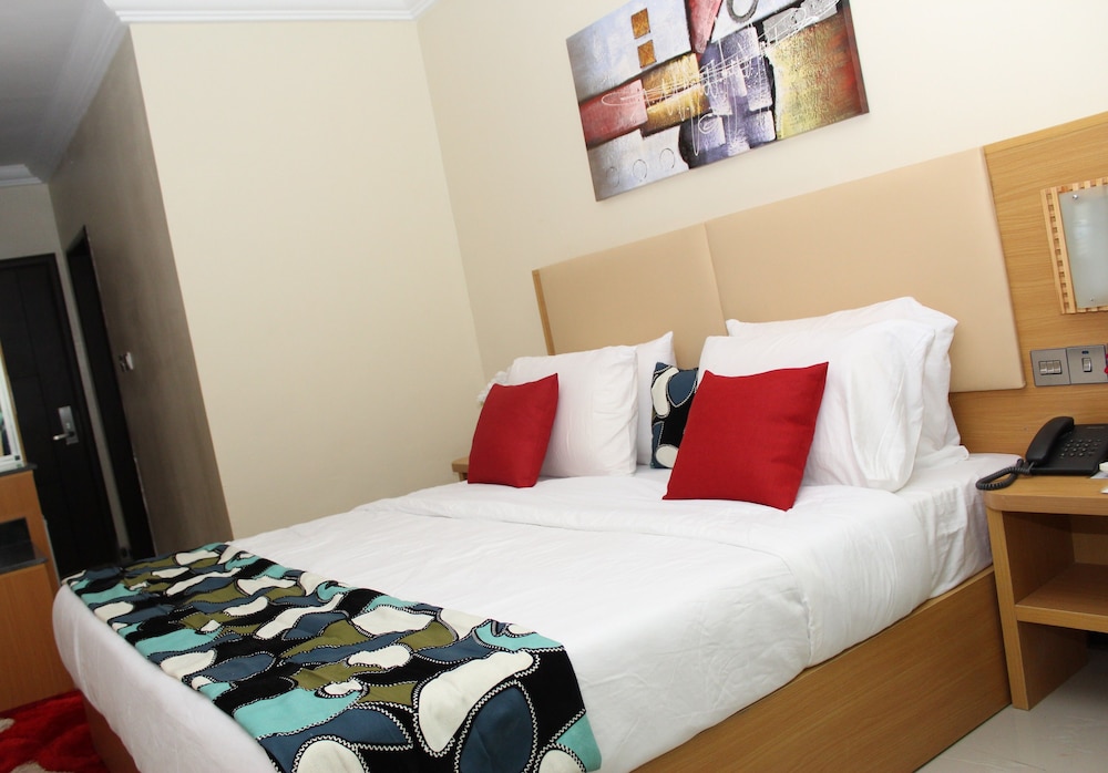 Avital Suites And Resort 18/75