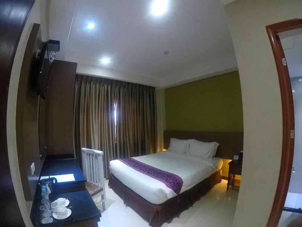 Panorama Summit Hotel 18/50
