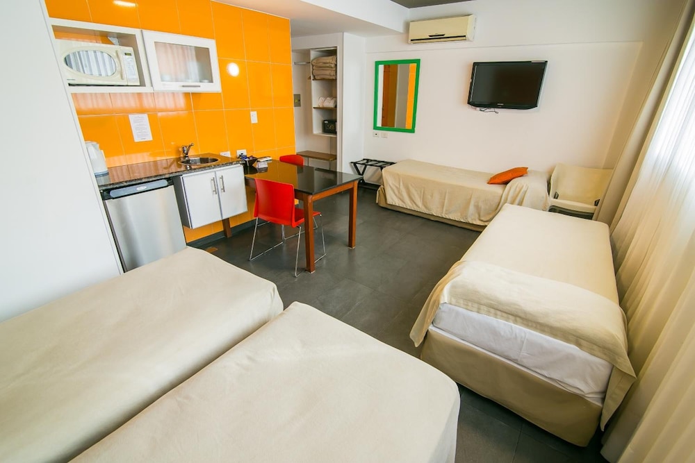 ROBERTA ROSA DE FONTANA SUITES 14/41
