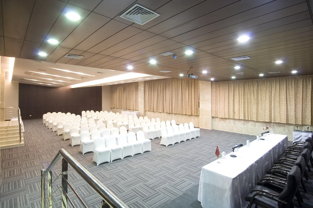 TEDA Swiss Inn Plaza Hotel 17/50