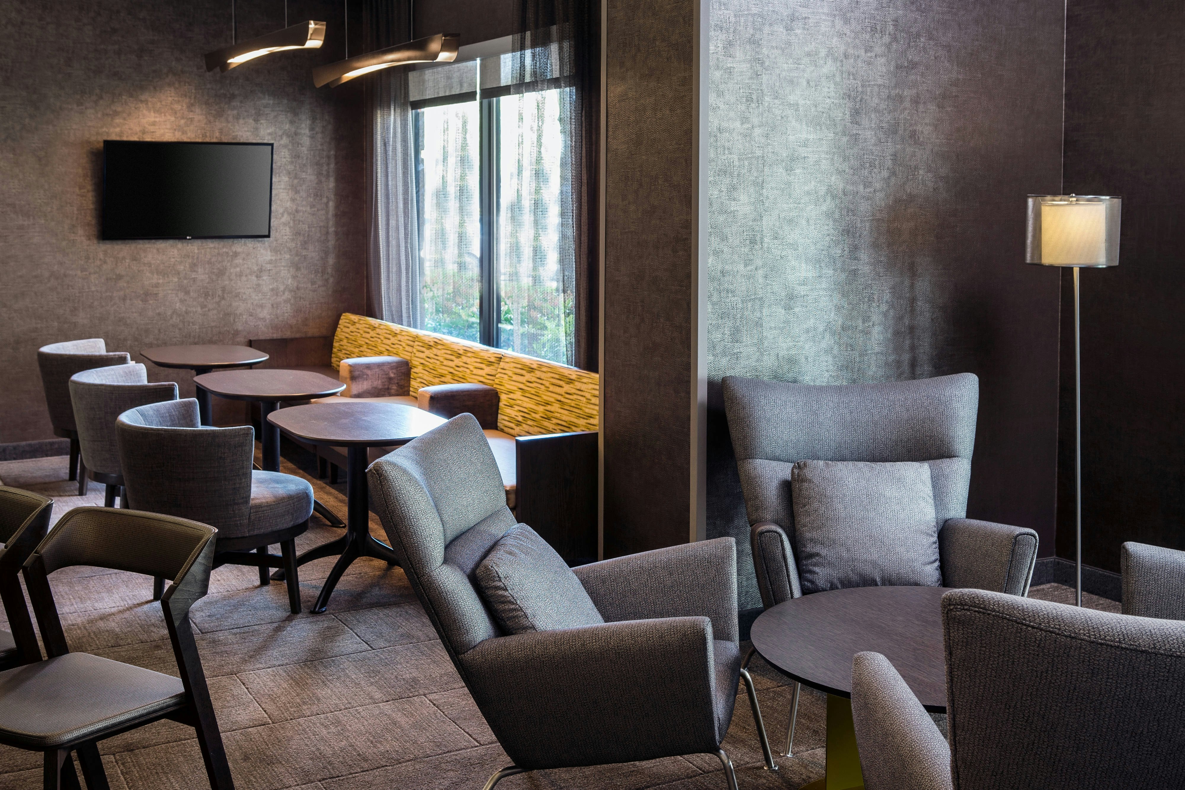 SpringHill Suites by Marriott Bakersfield 13/13