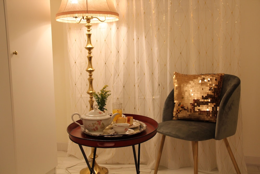 Ingrami Suites 56/72