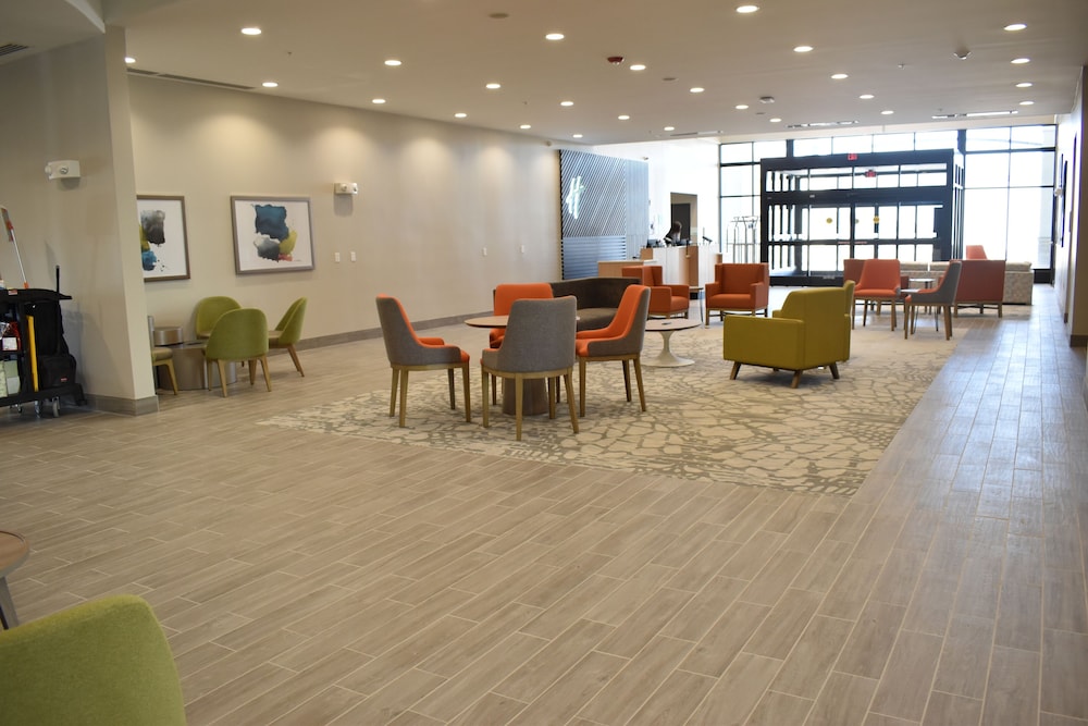 Holiday Inn Kansas City - Northeast 43/55