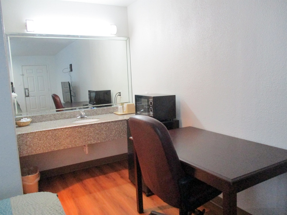 Motel6 Freeport, TX 39/54