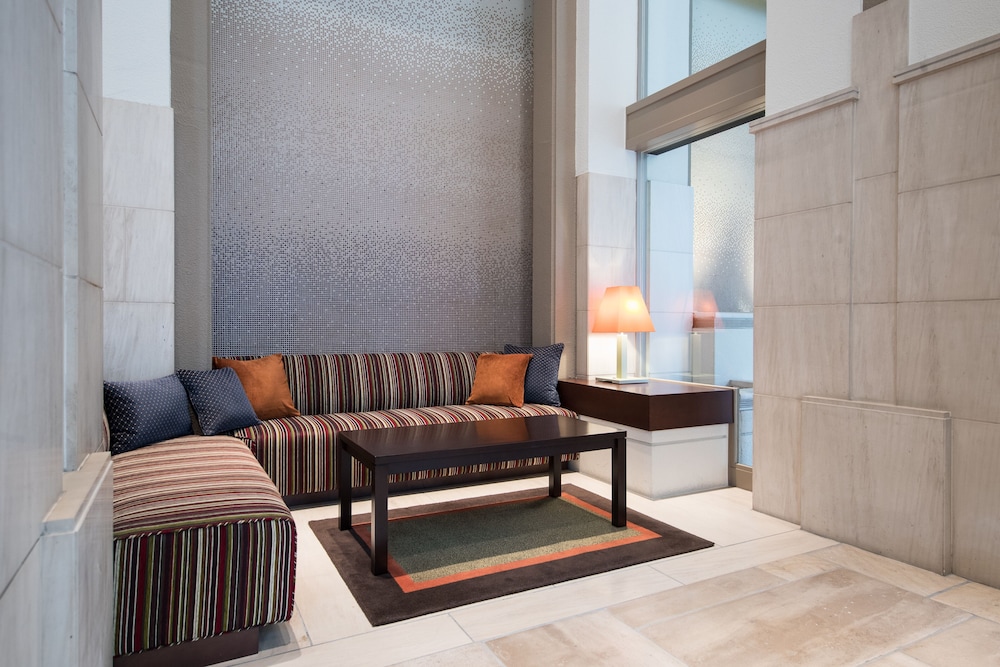 Jr Kyushu Hotel Blossom 44/60