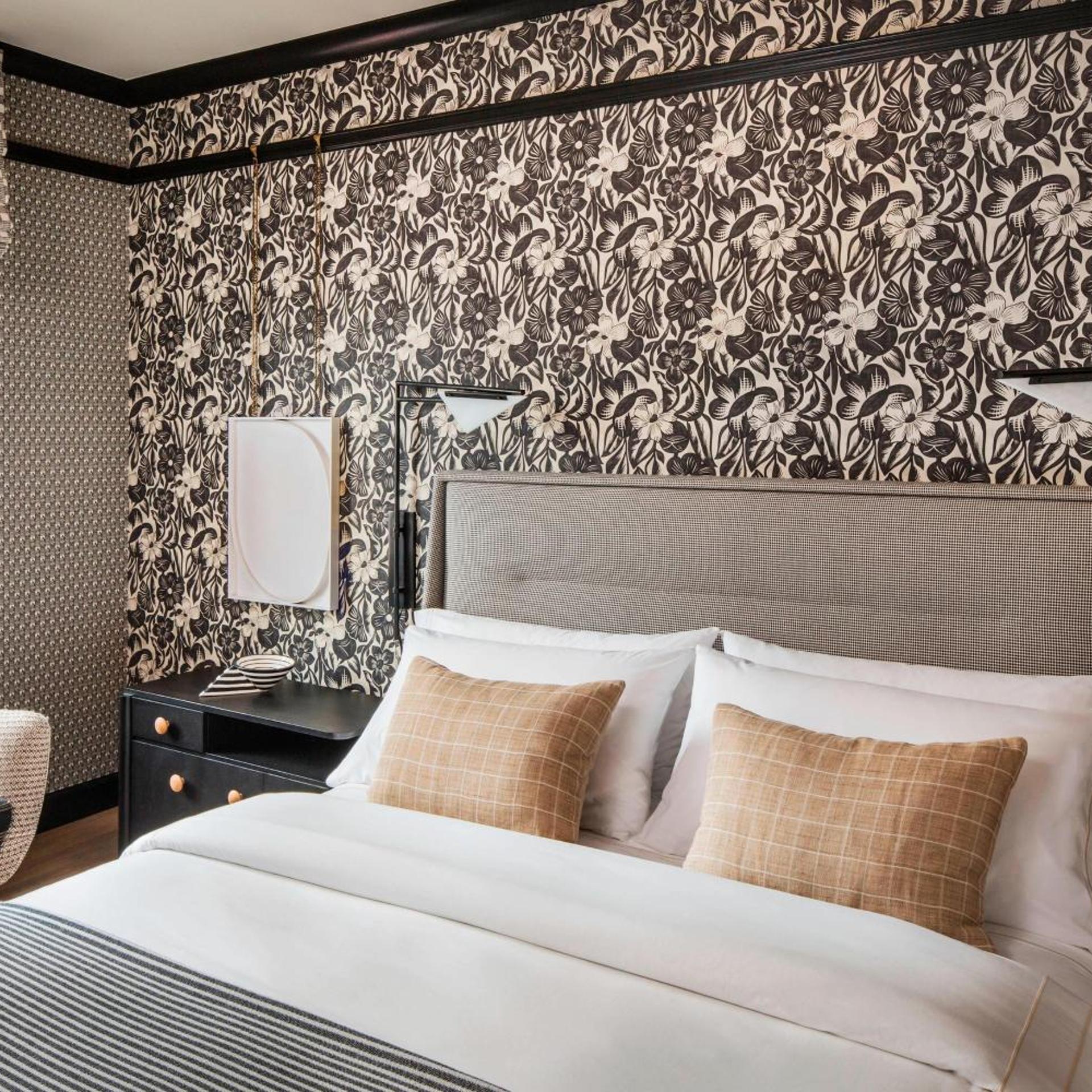 غرفة بريميير كبيرة بسرير كينج بإطلالة على المدينة، San Francisco Proper Hotel Ex Renoir 6/6