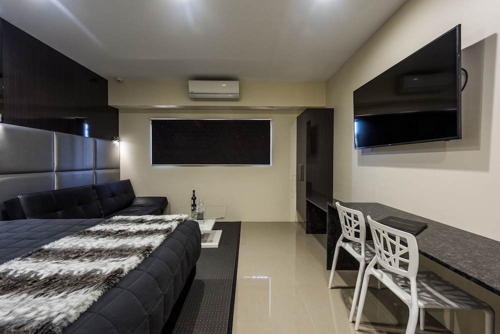 The Abbey Motor Inn 32/44