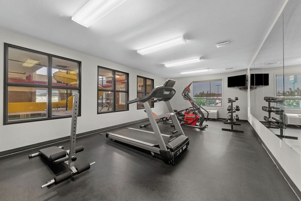 Home Inn and Suites Lloydminster 28/50