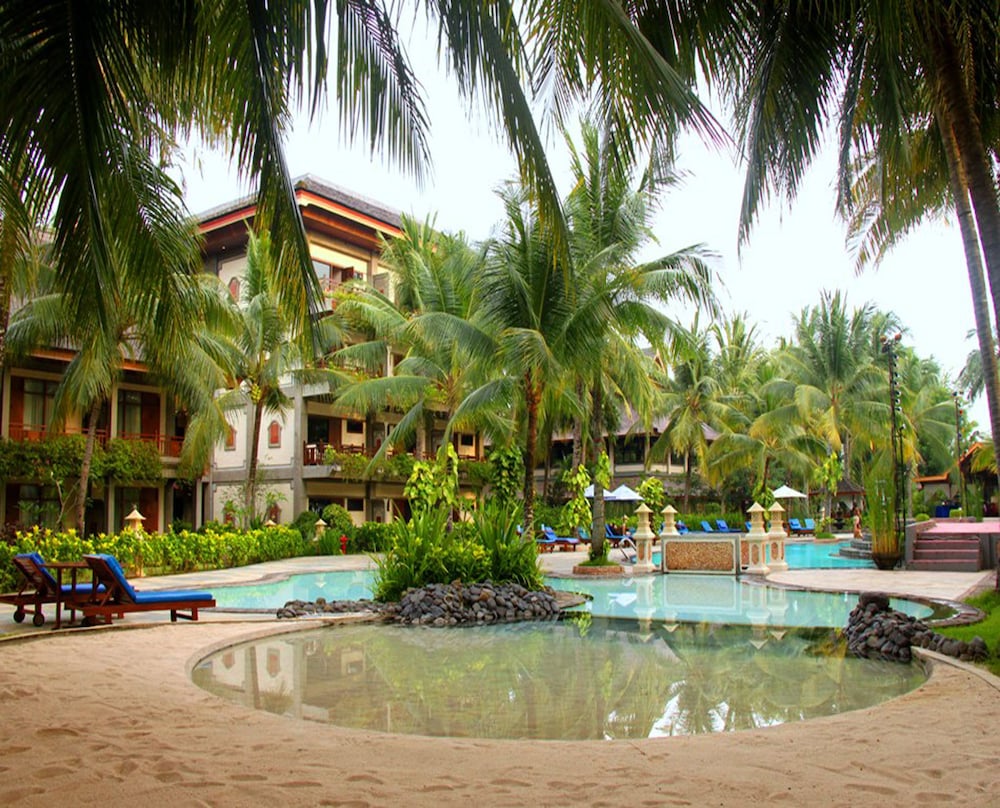 The Jayakarta Lombok Beach Resort and Spa photo4