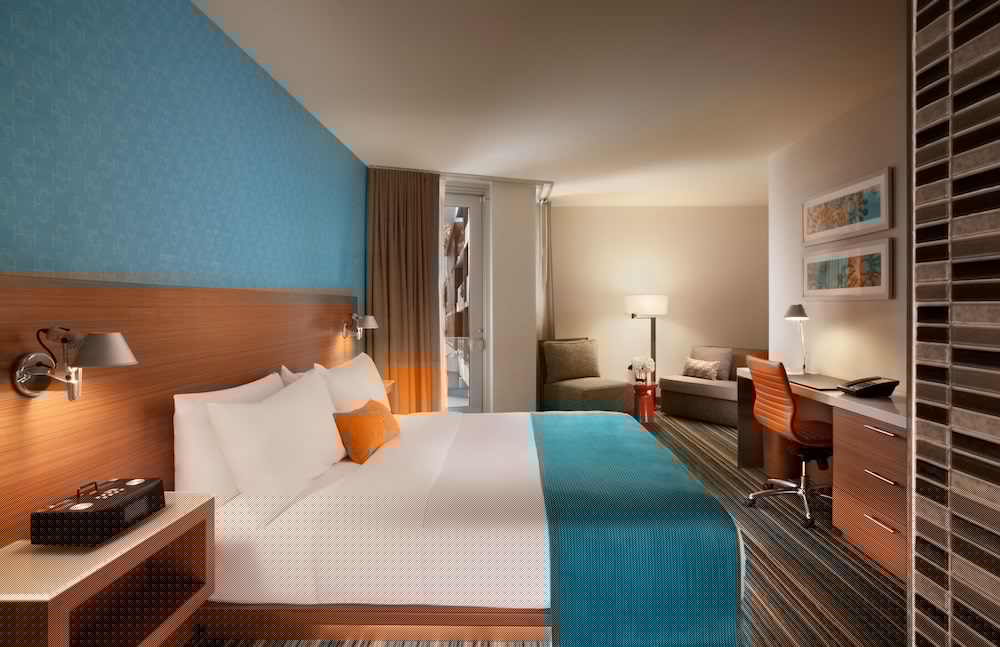 Shore Hotel 19/50