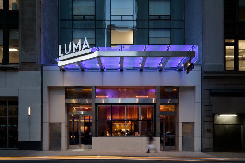 Luma Hotel Times Square 1/23