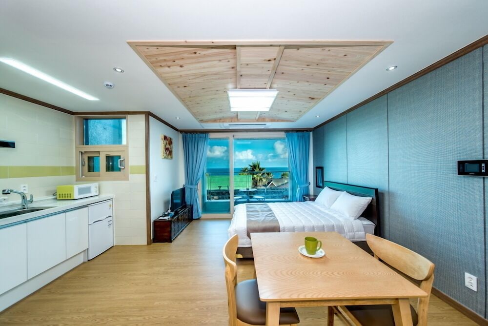 Sea & Wave Pension 13/45