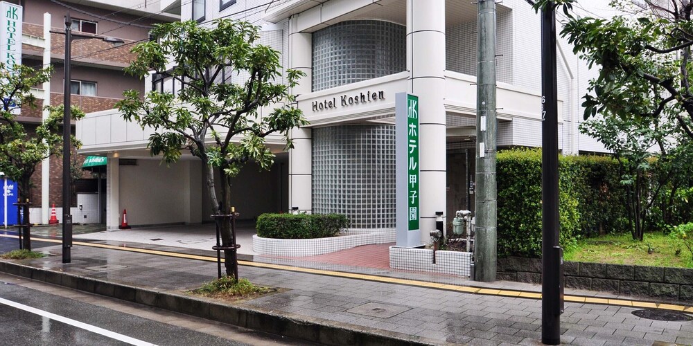 Hotel Koshien 34/37