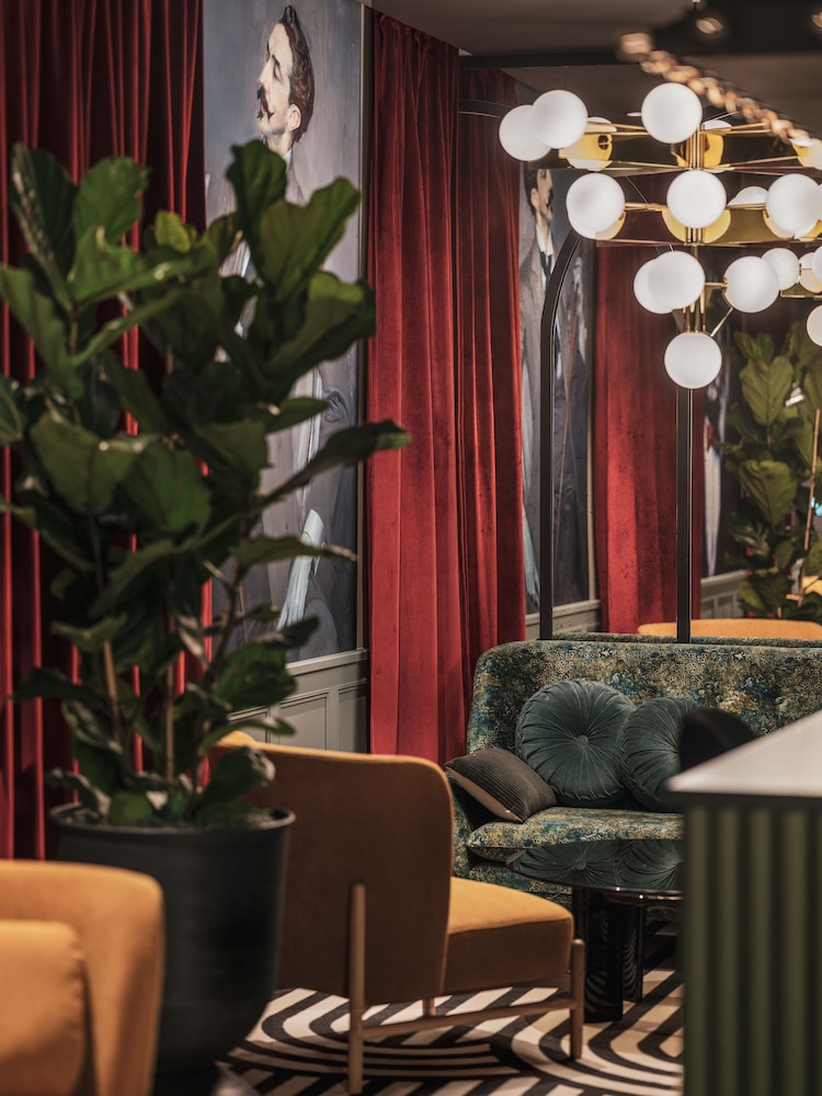 Hotel Dandy 10/50