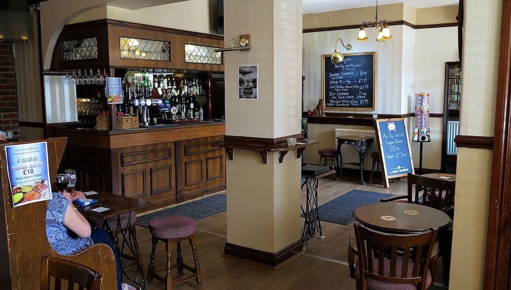 The Fox &amp; Hounds 18/30