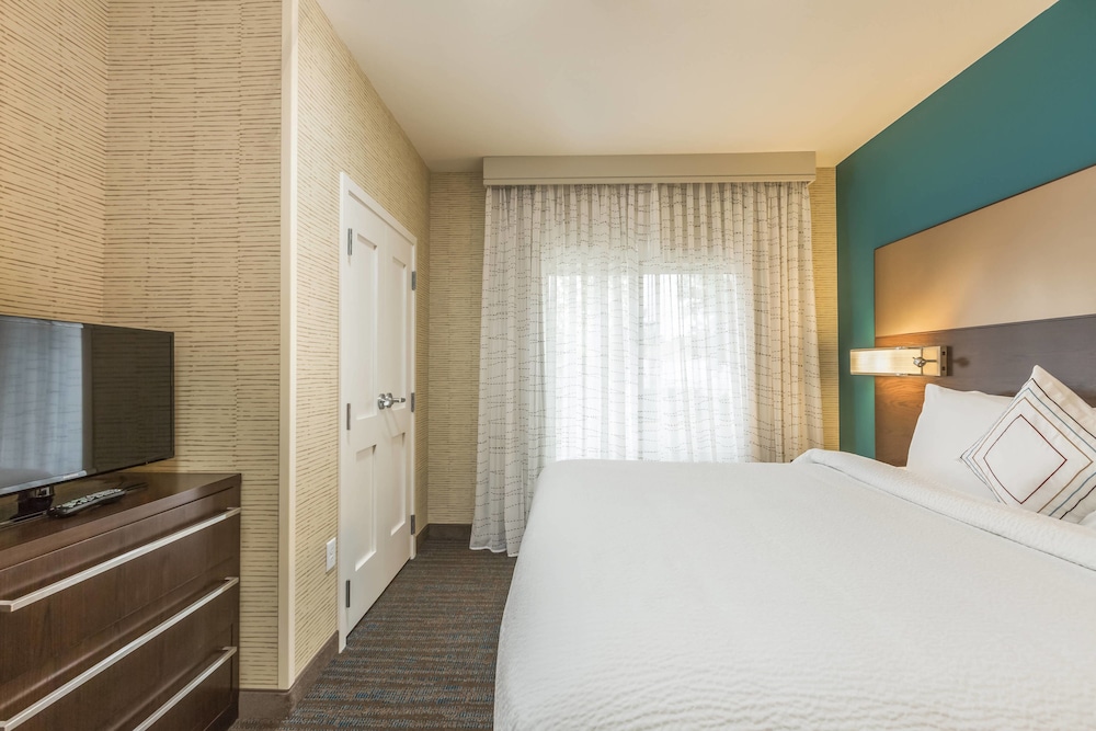 Residence Inn Portland Hillsboro Brookwood 15/54