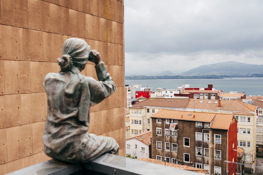 HOTEL ART SANTANDER photo4
