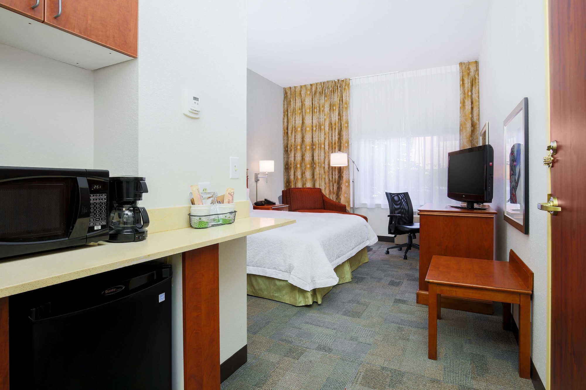 غرفة قياسية بسريرين كوين، Hampton Inn Anchorage 3/8