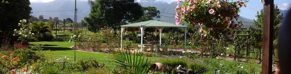 African Sun Guest House 3/36
