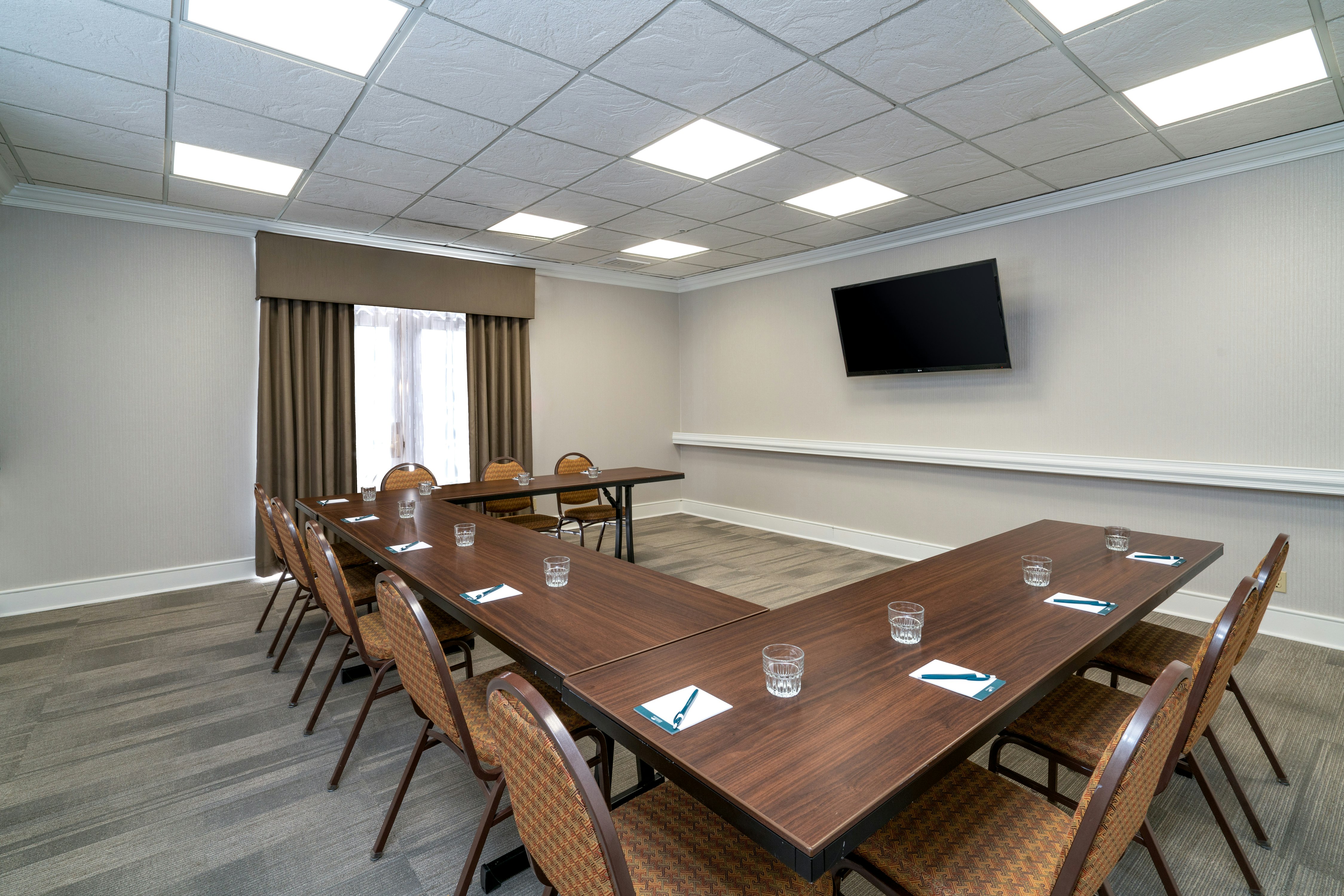 Homewood Suites by Hilton Lafayette 8/13