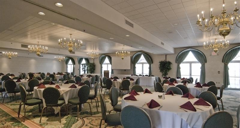 Best Western Plus The Inn At Hampton 16/16
