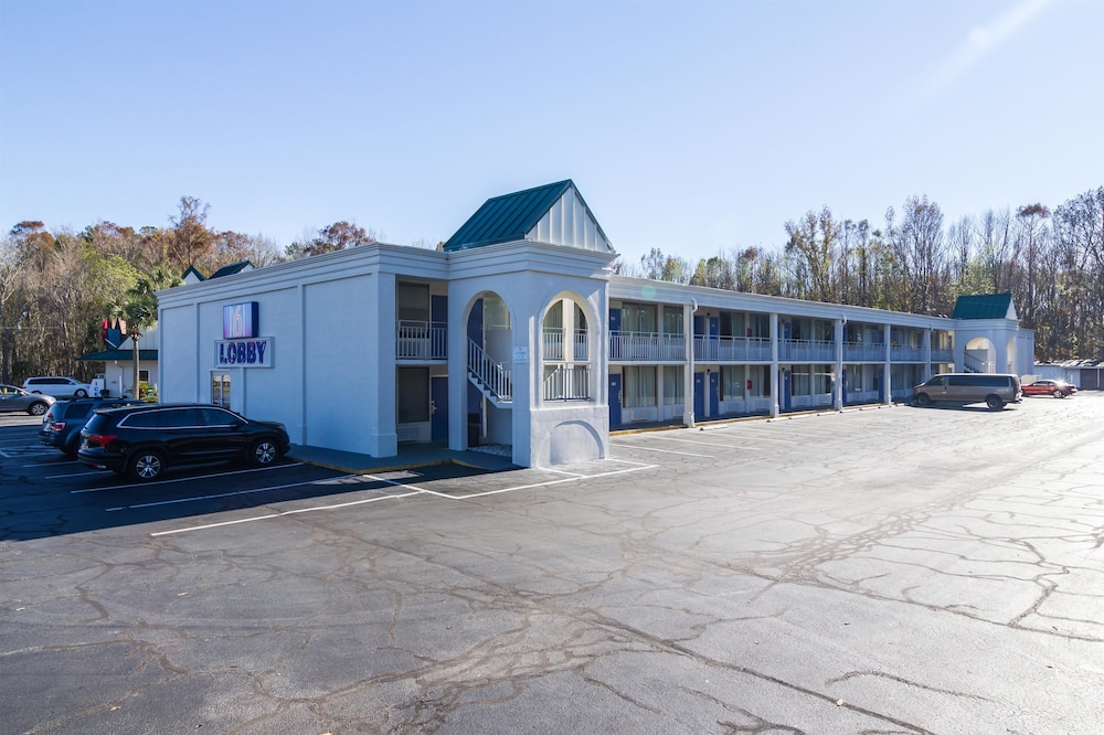 Motel6 Townsend, GA 47/55
