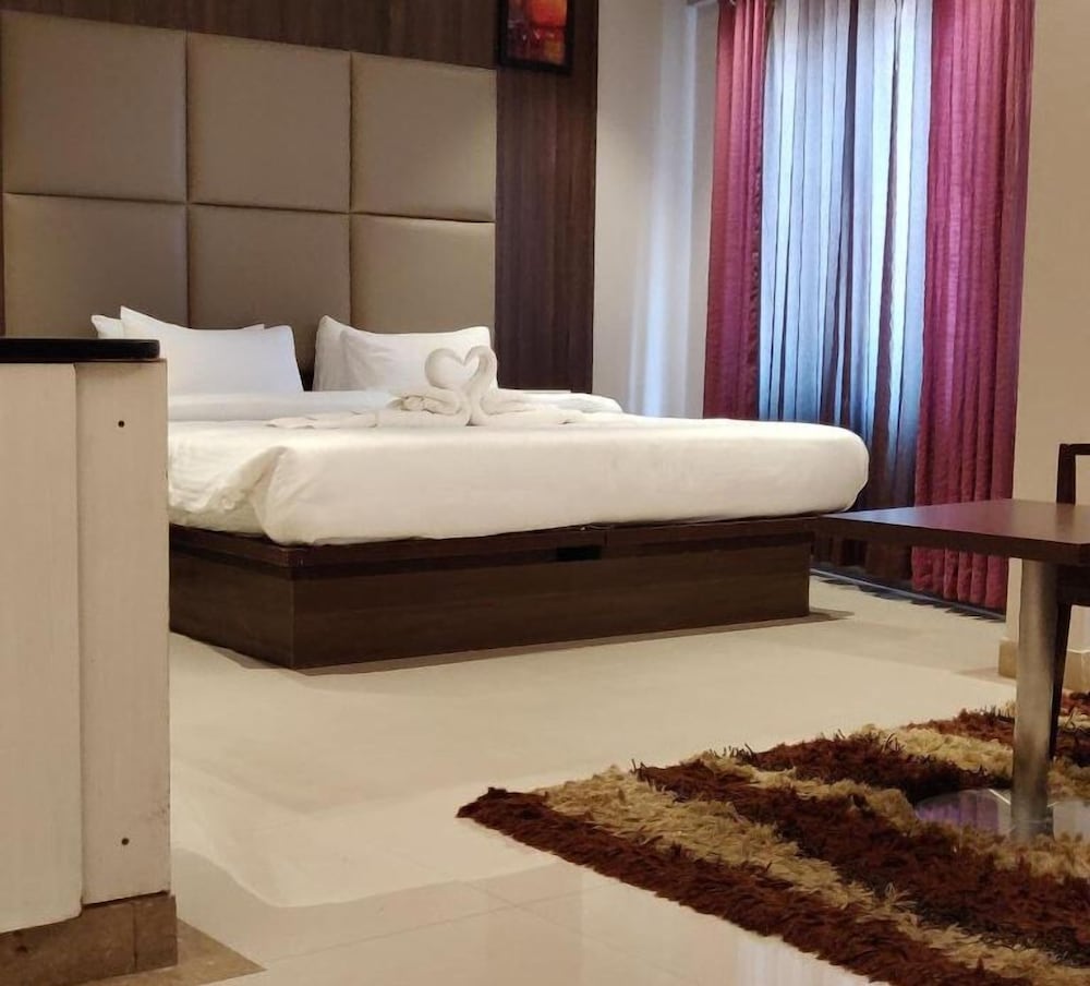 IWE SUITES, BANGALORE 21/50
