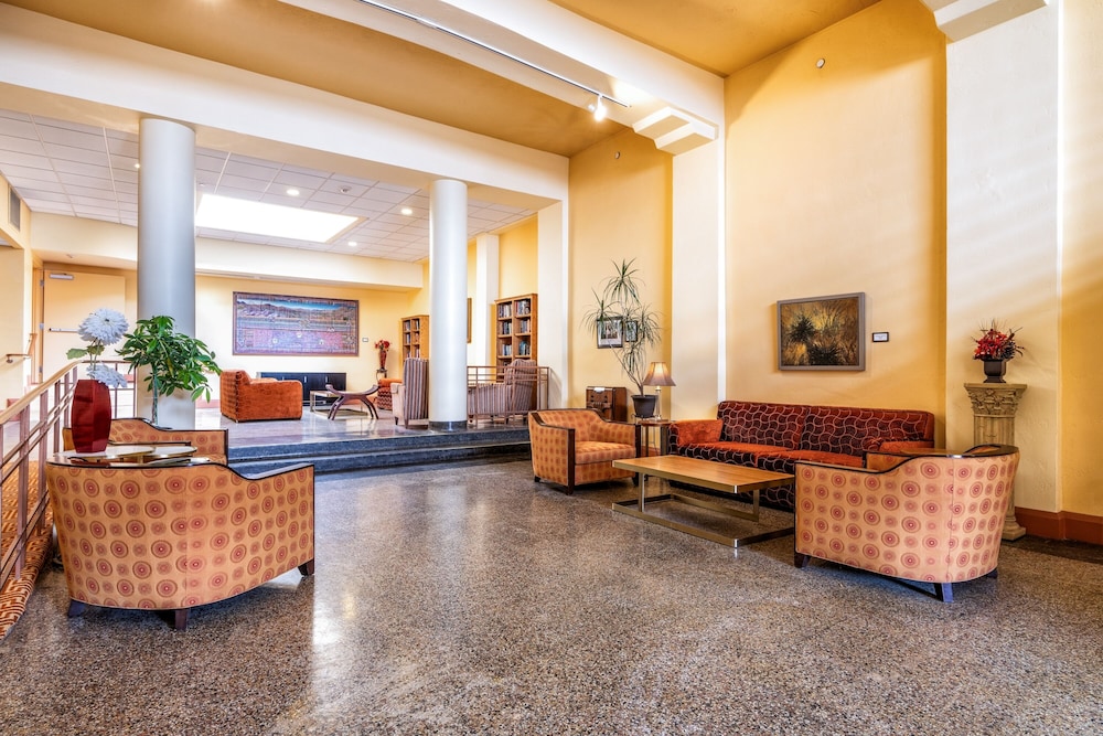 Murray Hotel 33/40