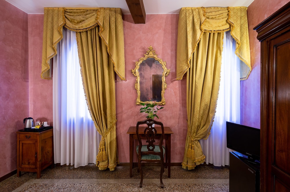 Hotel Marconi Venice 46/62