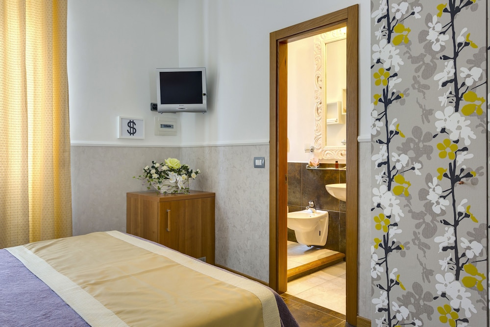 Hotel Marcantonio Rome 60/62