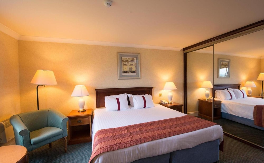 Citrus Hotel Coventry By Compass 14/50