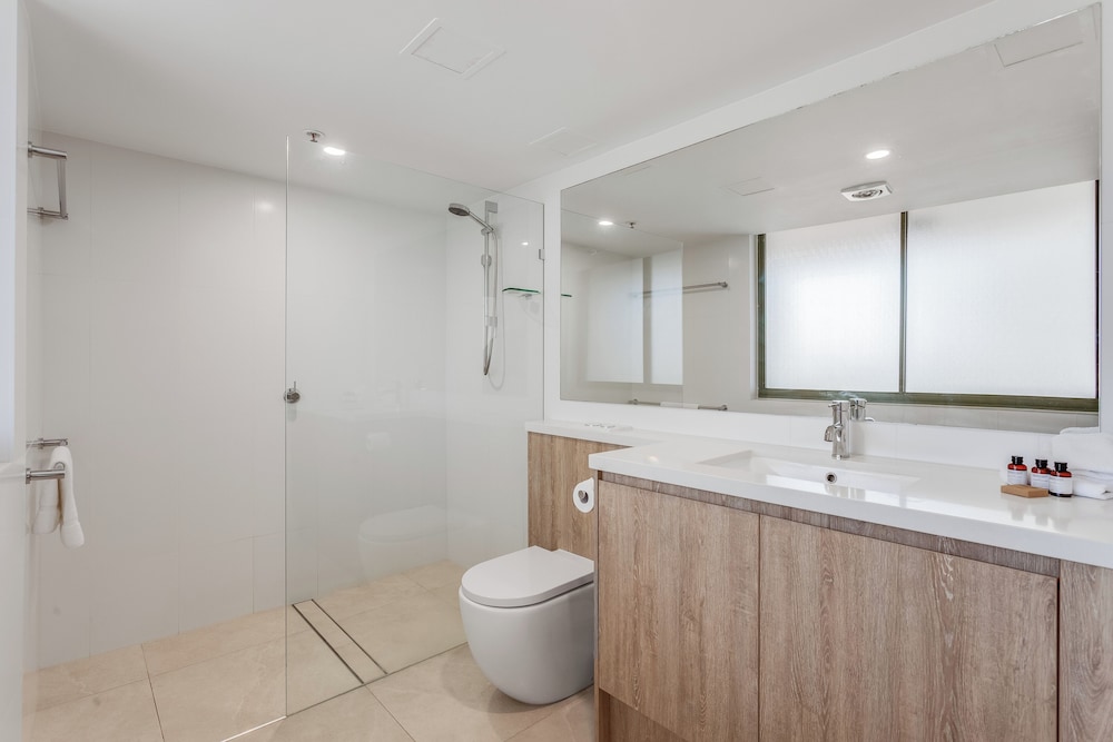 The Meriton On Main Beach 48/50