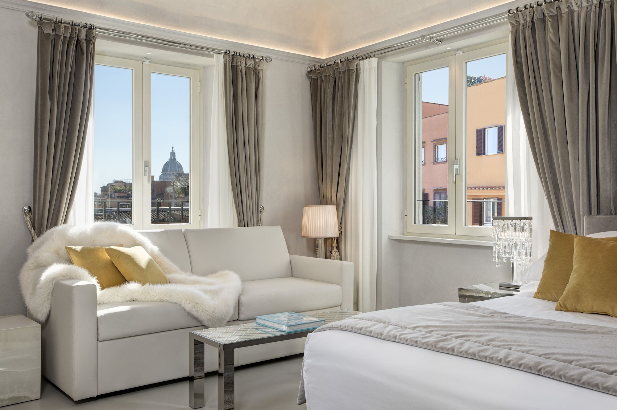 PANORAMIC, SUITE