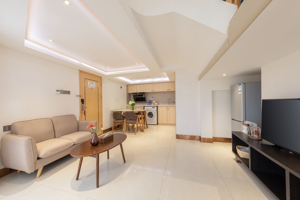 Shenzhen Mint International Apartment 18/34