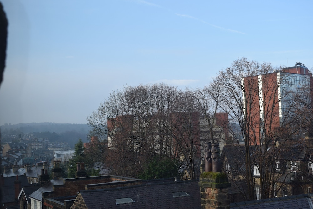 Harrogate Elite Living 43/49