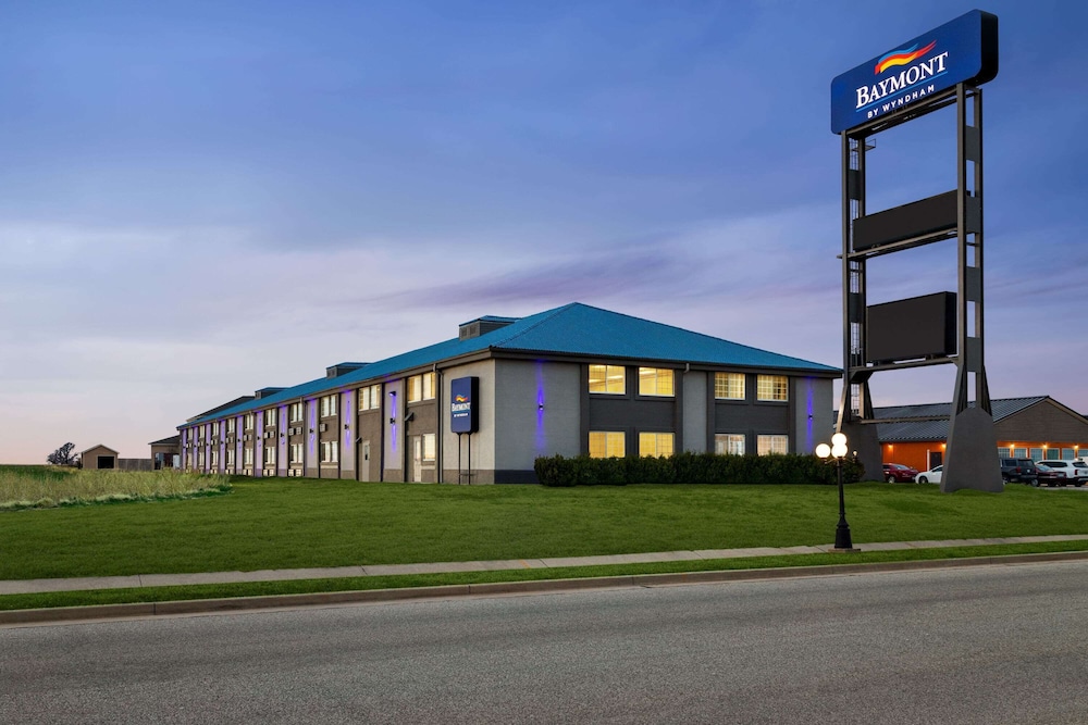 Baymont by Wyndham Blackwell I-35 7/71