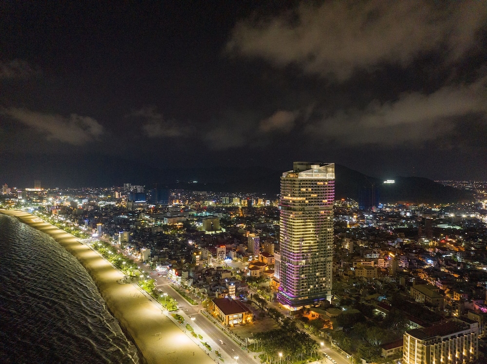 Grand Hyams Hotel - Quy Nhon Beach 42/48
