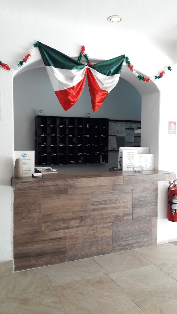 Pelicano Inn 12/67