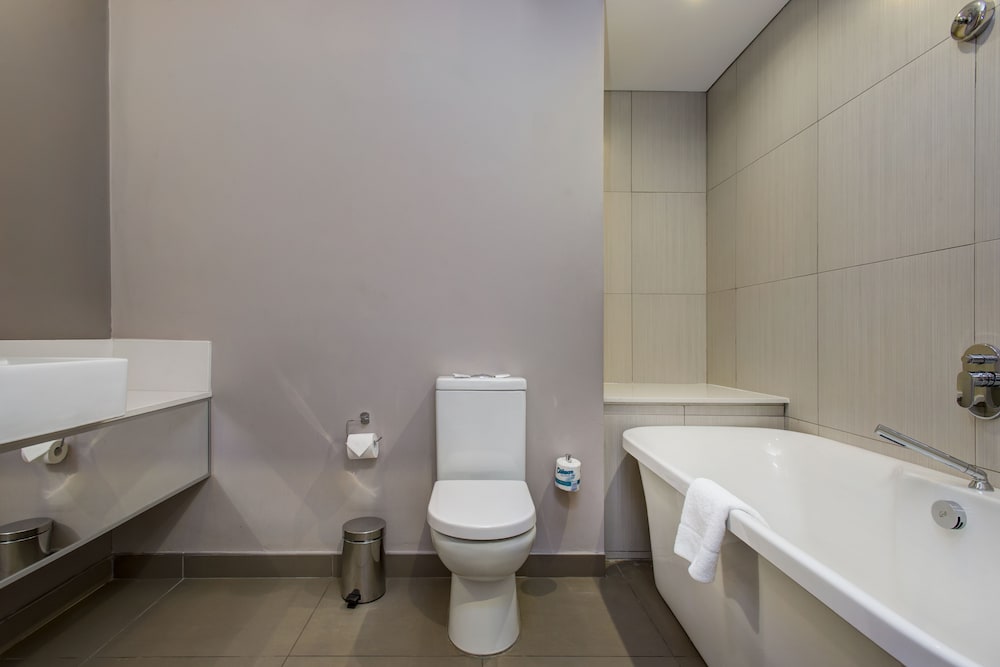 ANEW Hotel Hatfield Pretoria 25/45