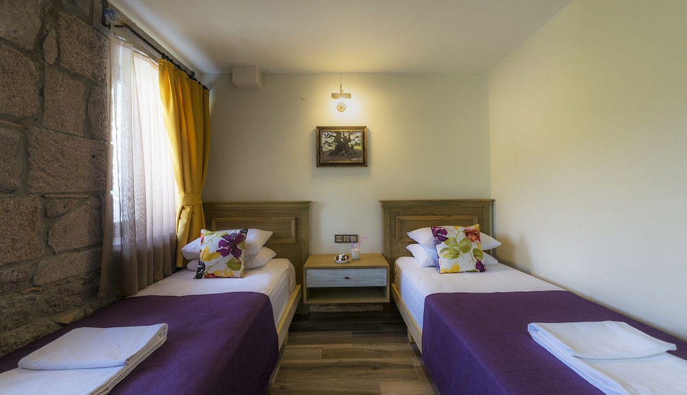 Assos Zeytinhan Hotel Adults Only 15/50